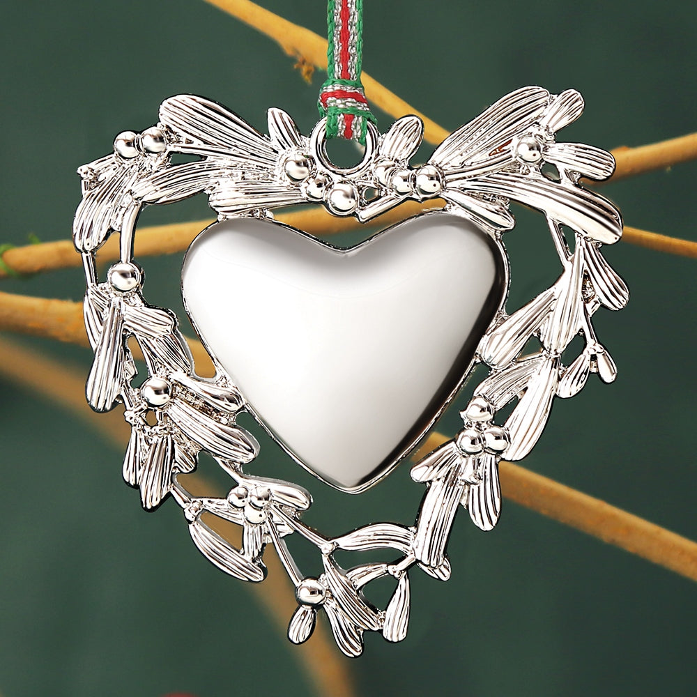 Newbridge Silverware Mistletoe Heart Christmas Tree Decoration