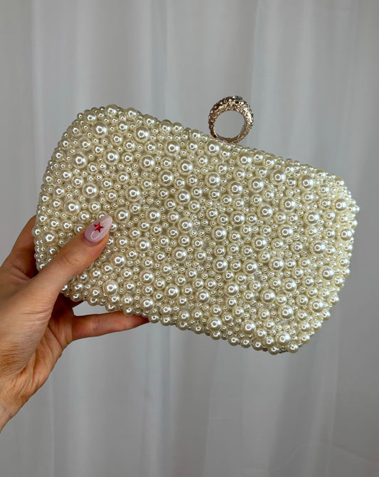 Pearl Bag in Gold Frame with round clasp