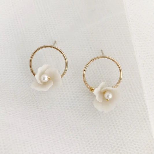 Deborah K Inaya Pearl & Flower Earrings in Gold