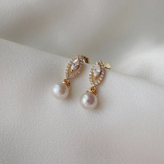 Deborah K Ophelia Pearl & Crystal Gold Earrings