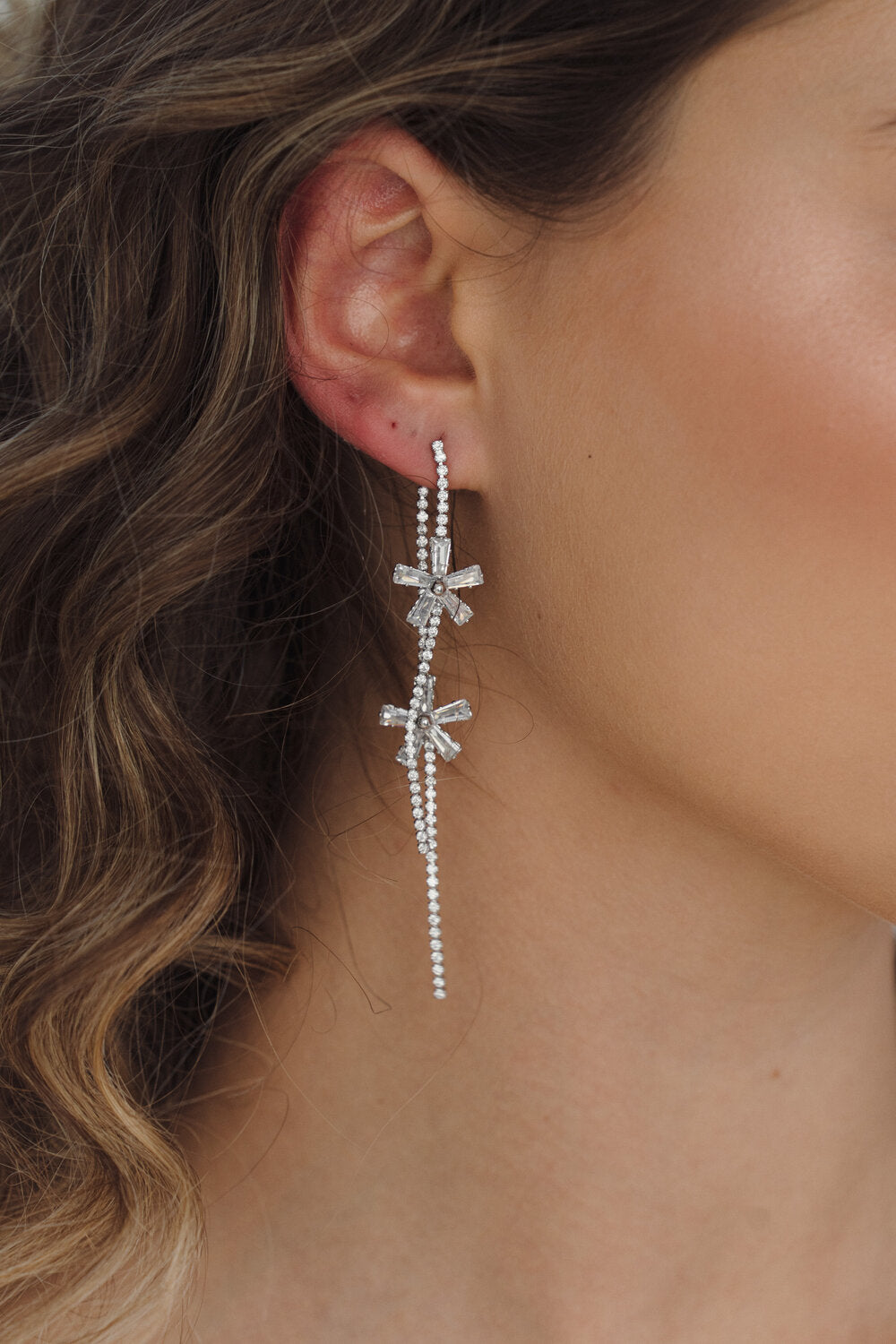 Jade Oi Bria | 18K White Gold Floral Straight Drop Bridal Earrings