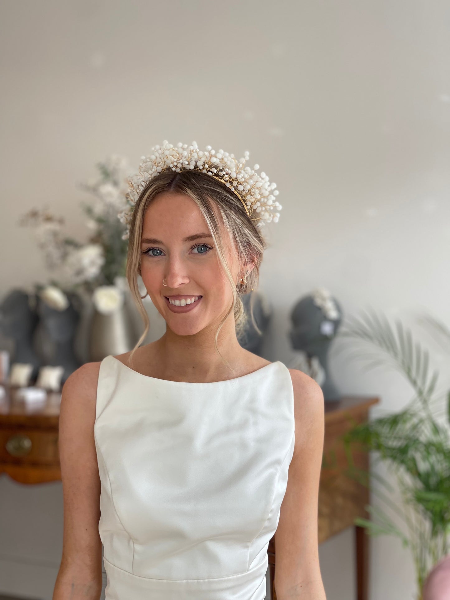 Perfect Bridal Pearl Crown