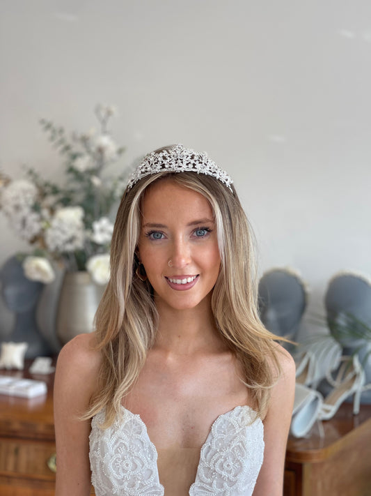 Perfect Bridal Vintage Crystal Flower Tiara